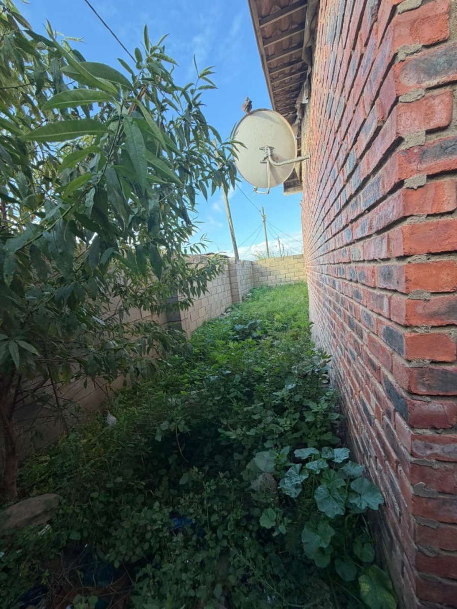 3 Bedroom Property for Sale in Kwanonqaba Western Cape
